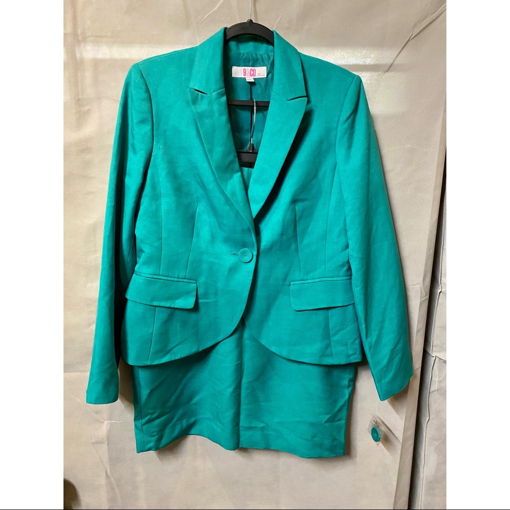 9&CO Women’s Suit Size 12 Green / Turquoise